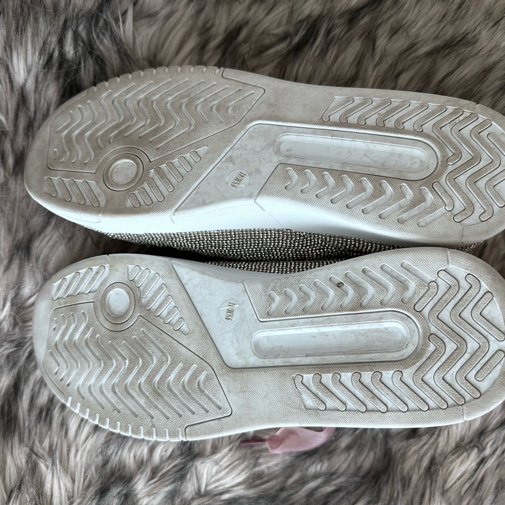 JESSICA SIMPSON Silesta  rhinestone sneakers - Picture 4 of 6